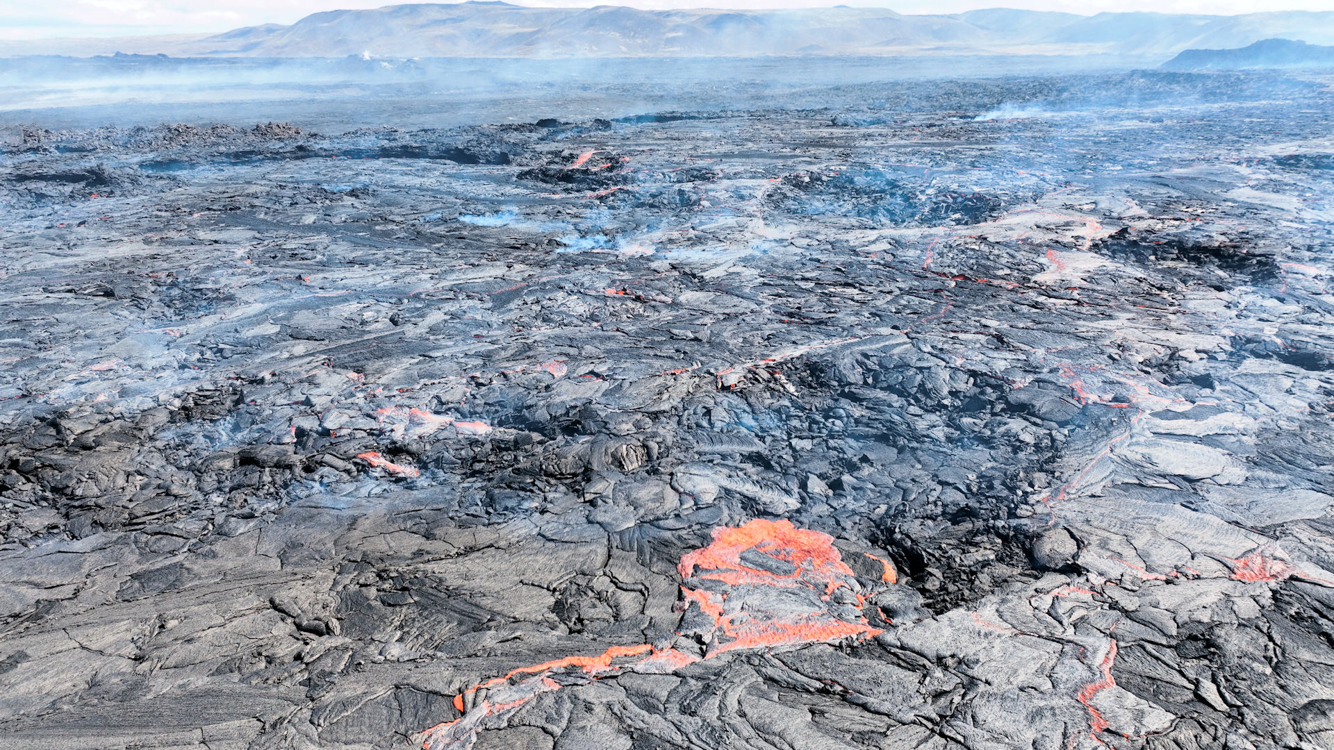 Lava See in Grindavik Island