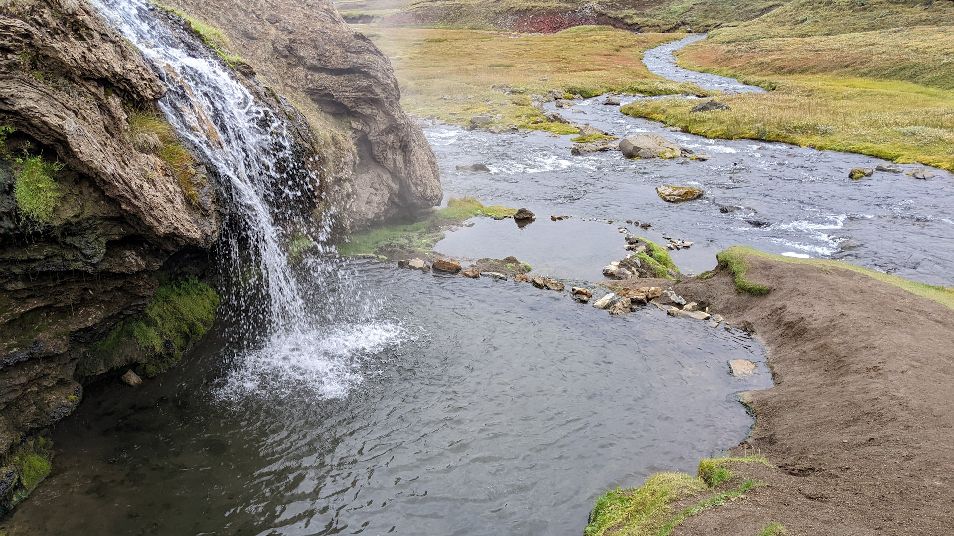 Warmer Wasserfall Laugarvellir