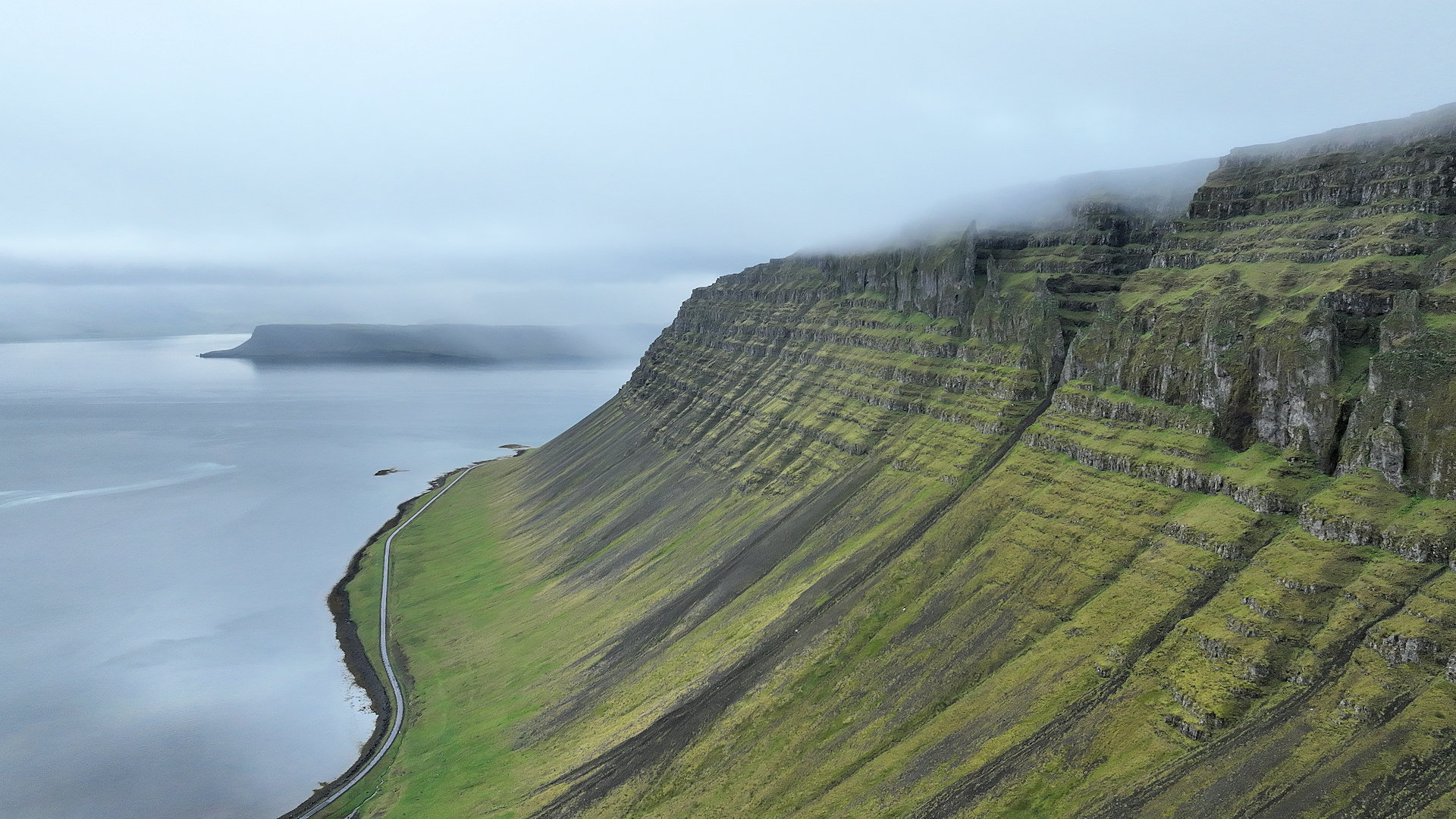 Bergmassiv in den Westfjorden