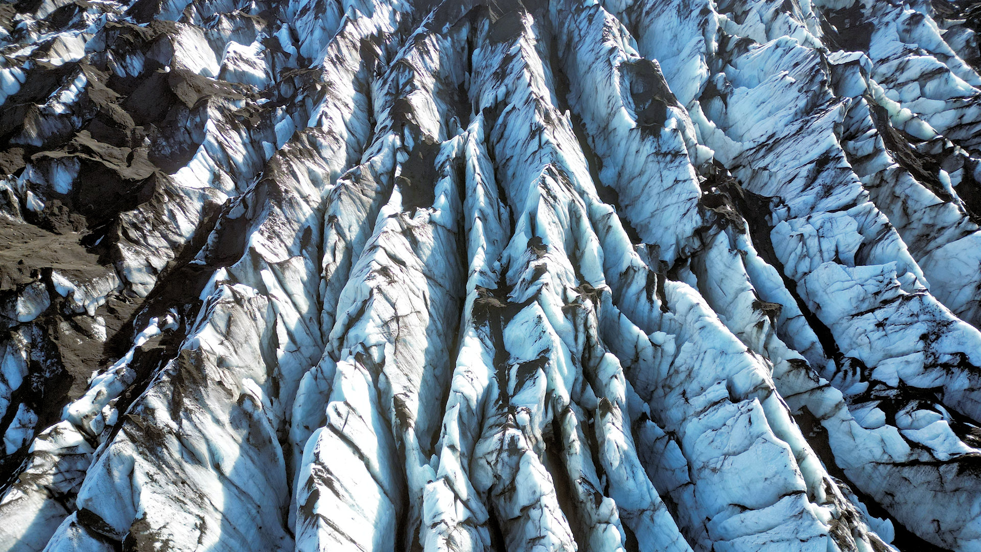 Gigjökull Gletscher seitlich gesehen