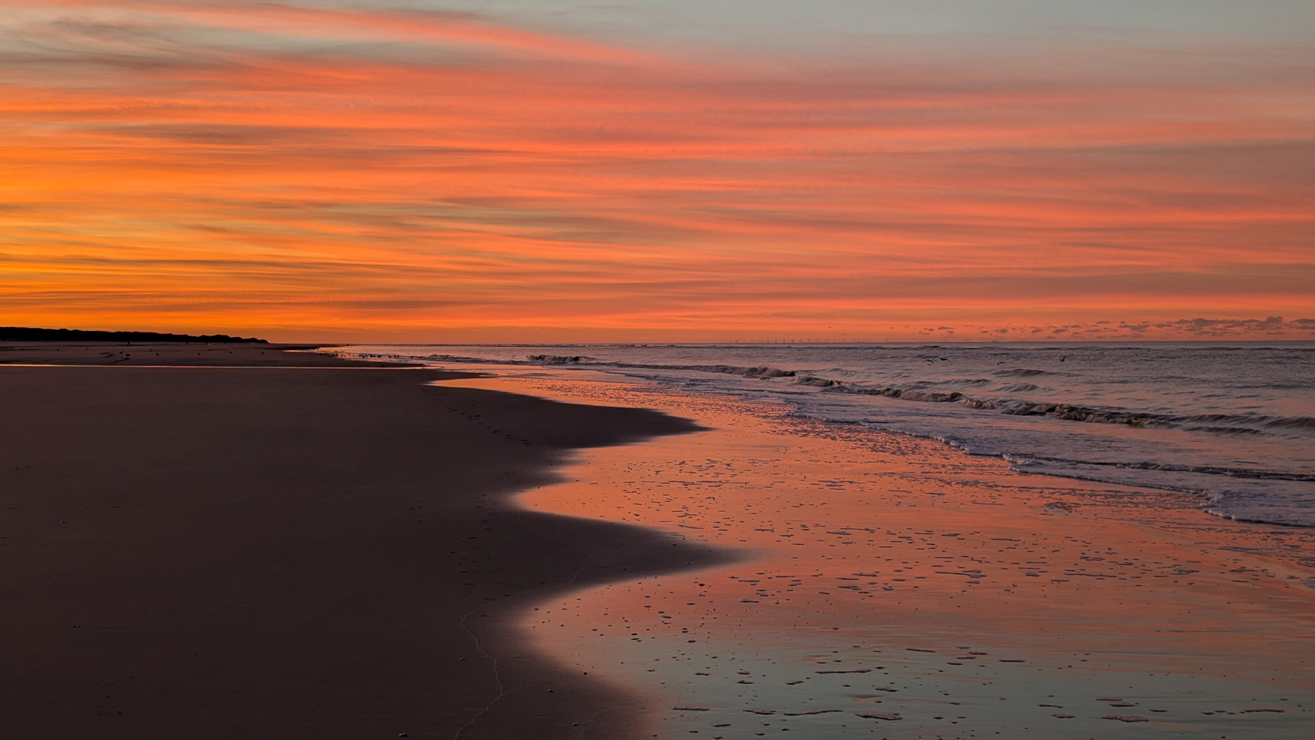 Sonnenuntergang am Strand von Juist 